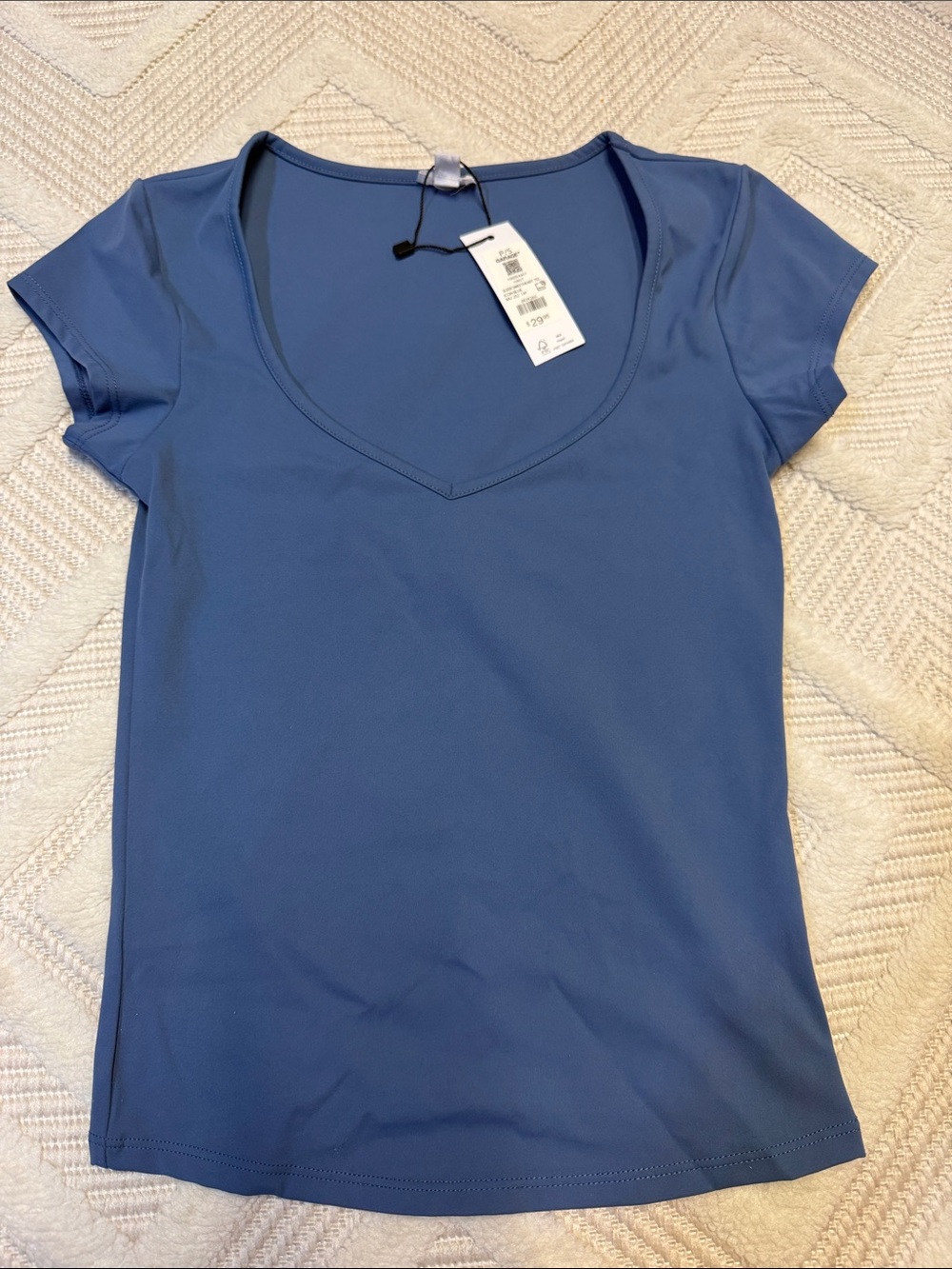 GARAGE - Sleek Sweetheart Tee